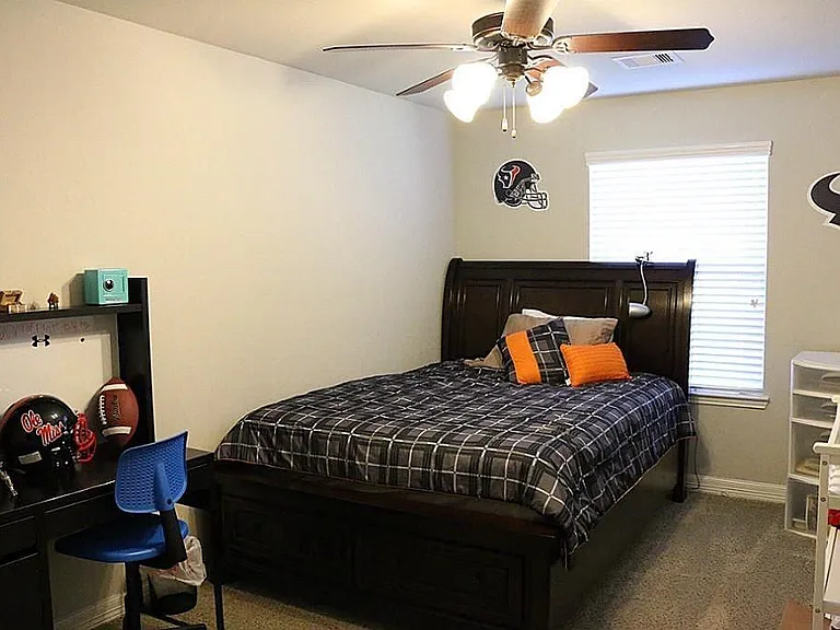 Upstairs room 1