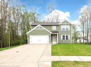 1140 Autumn Park Trl, Howell, MI 48843