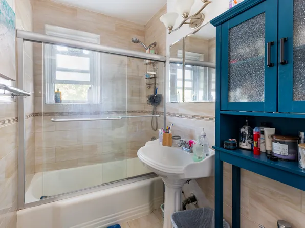 66-92 Selfridge Street image 4 of 5