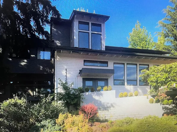 11128 NE 37th Ct, Bellevue, WA 98004
