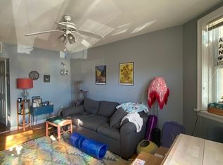 3009 N Ashland Ave #1, Chicago, IL 60657