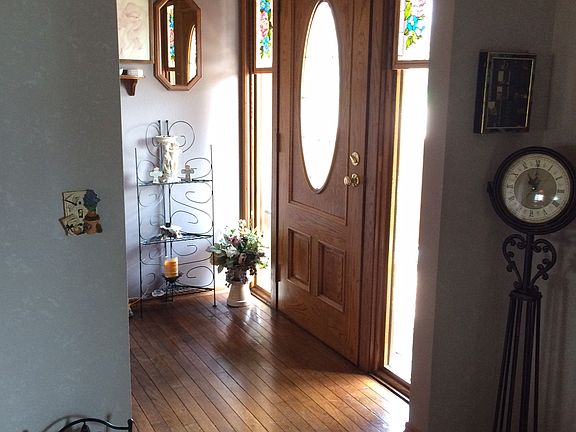 Front Entryway