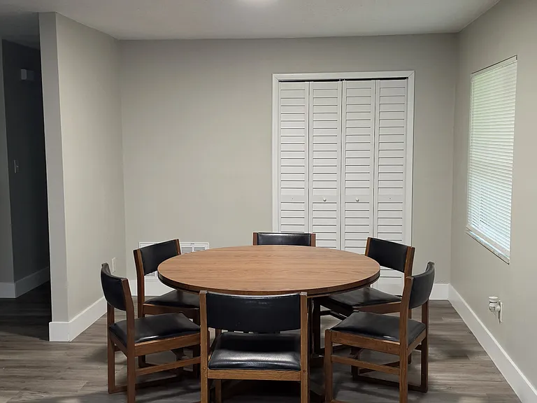 3616 W D Judge Dr — Photo 5