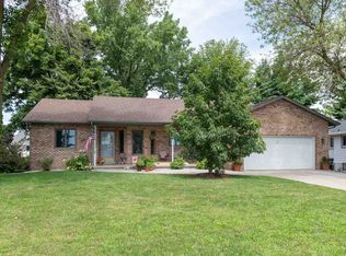 701 Main St, Arlington, WI 53911