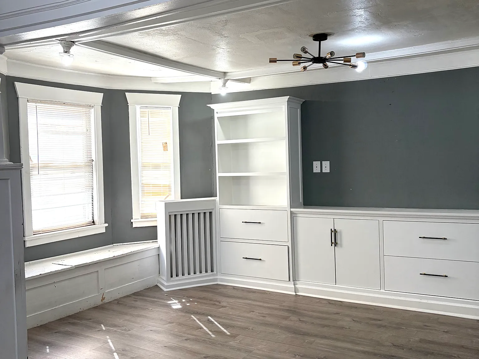 2 bed, 2034 sqft, $2,800 — Photo 2