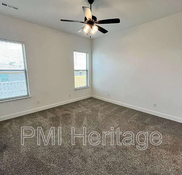 2060 Periwinkle Pl — Photo 13