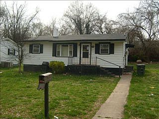 1st image of 513 Osborne Cir