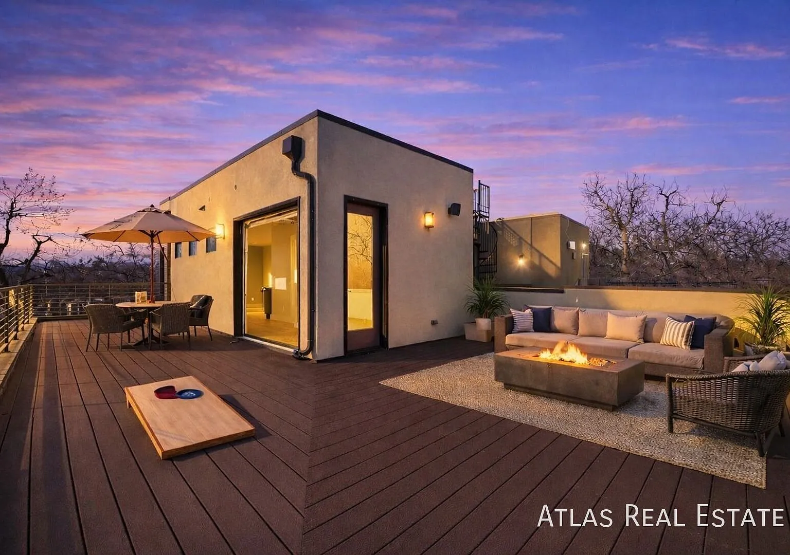 Luxury 4BR/5BA Highlands Home | Private Rooftop Terrace & Mountain Views — Photo 3