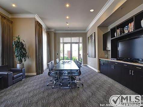 5th image of 215 Center St APT 603