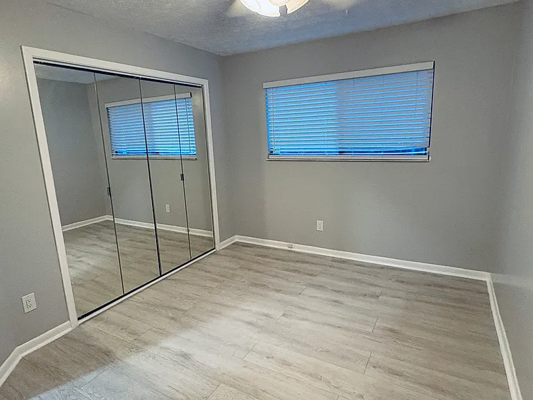 8728 Jasmine Pond Dr — Photo 3