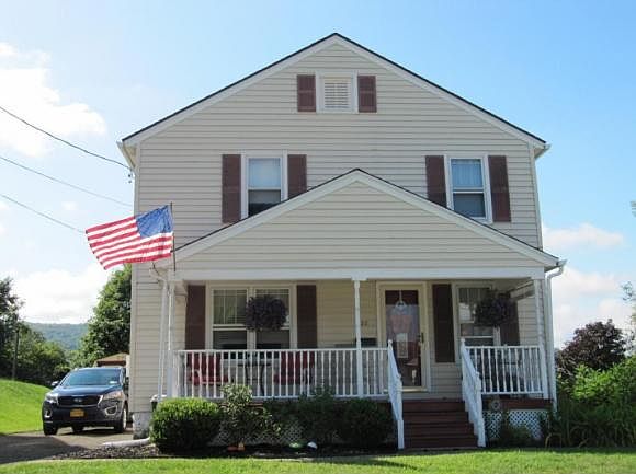 1st image of 632 Marcella St
