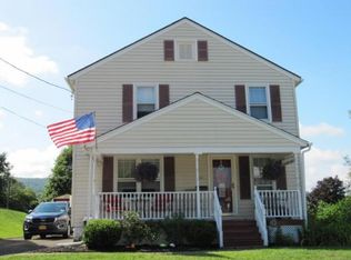 632 Marcella St, Endicott, NY 13760