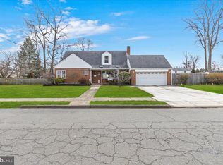 287 Springdale Ave, Hamilton, NJ 08620