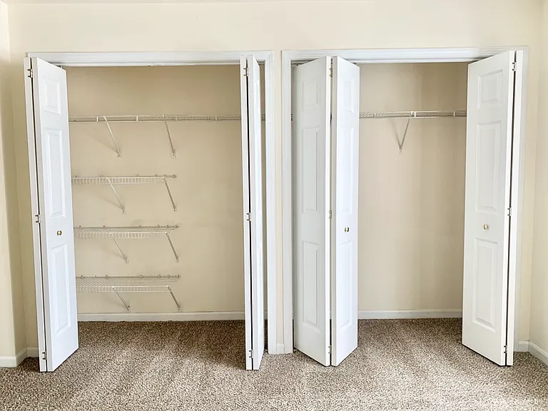 Barrington Place Apartments Bedroom Closets