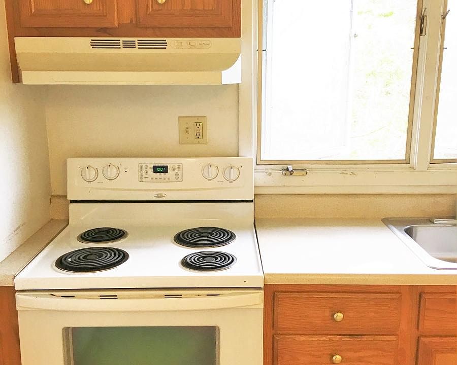 91 W Sand Lake Rd APT 2B, Wynantskill, NY 12198 Zillow