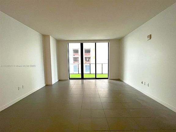 5th image of 1600 NE 1st Ave APT 2517