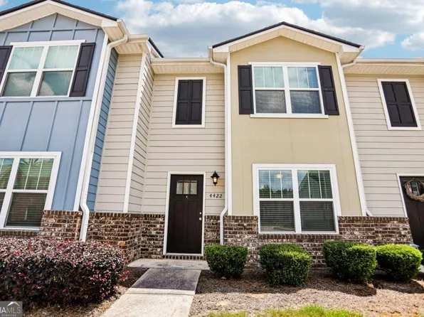 4422 Pinscher St, Union City, GA 30291