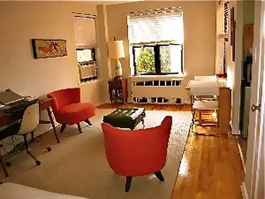 Sold by Fenwick Keats Real Estate | media 2