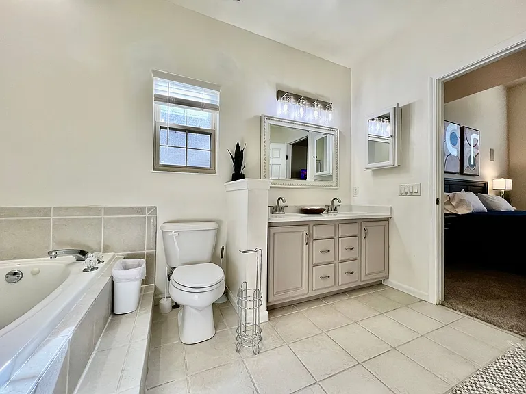 6608 Rosemont Ln — Photo 53