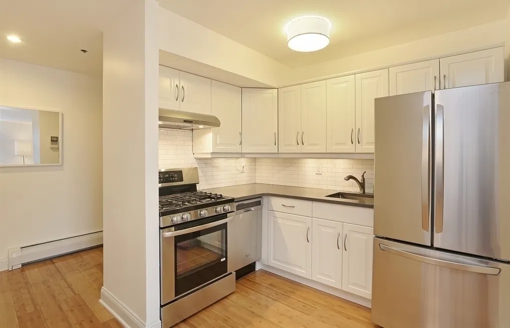 156 Sackett Street #5A in Columbia St Waterfront District