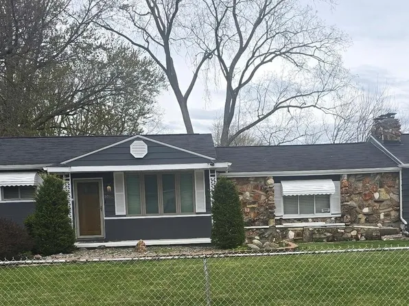 5088 Harry St, Flint, MI 48505