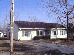 209 Dean Dr, Farmersville, OH 45325