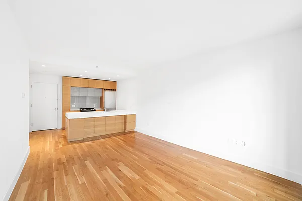 Rented by Mirador Real Estate | media 31