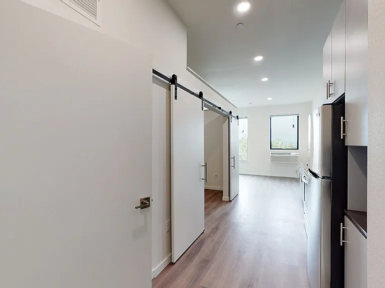 Tula Apartments — Photo 15