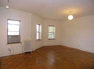 486 2nd St #3, Brooklyn, NY 11215
