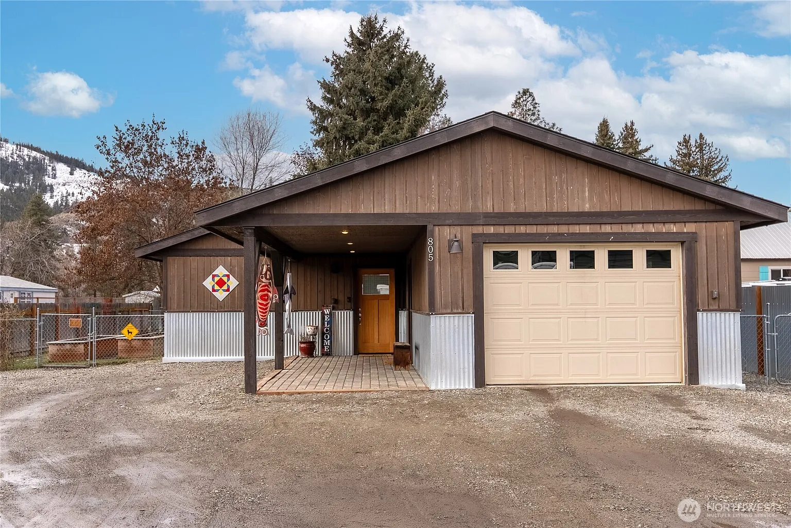 805 Marble Street photo 1