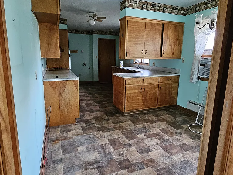 29401 Ida St — Photo 5