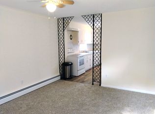 407 Edgewood Ave APT C, Horsham, PA 19044