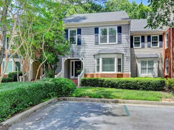 1006 Camden Ct, Sandy Springs, GA 30327