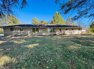 9421 S 200 W, Columbus, IN 47201