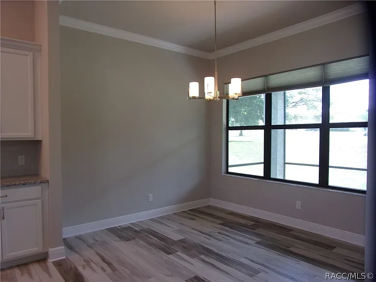 248 E Cumberland Ct — Photo 12
