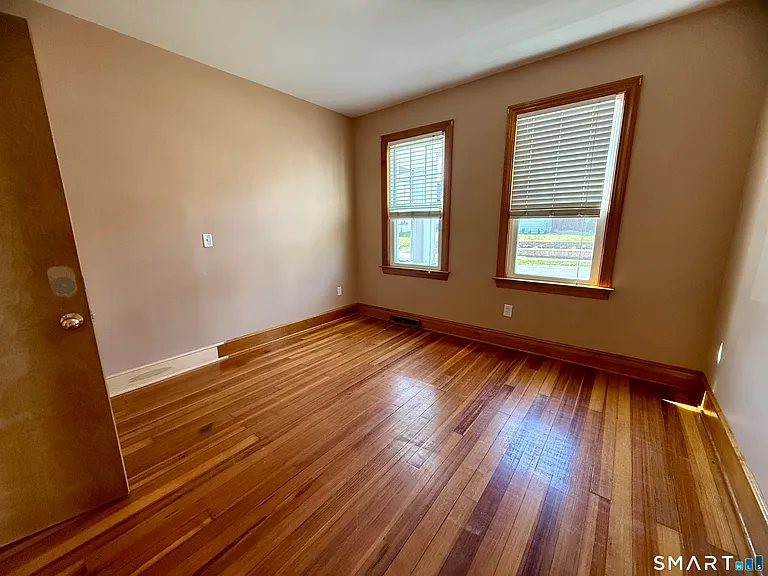 112 Belden St #1W — Photo 5