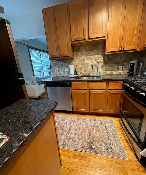 2326 N Lincoln Park W #3D — Photo 3