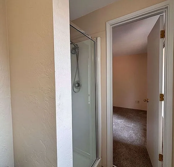 1010 Satre St — Photo 14