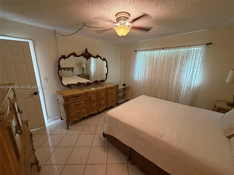 8135 Sunrise Lakes Blvd #210 — Photo 24