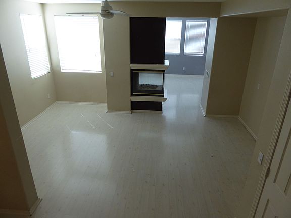 4th image of 26955 Cape Cod Dr