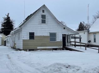 343 W Oak St, Butler, IN 46721