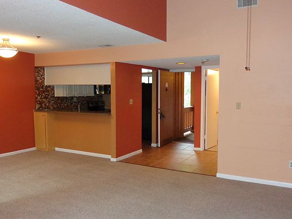 3rd image of 942 E Michigan St Unit 942-B