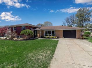 84 Sunbriar Dr, Buffalo, NY 14224