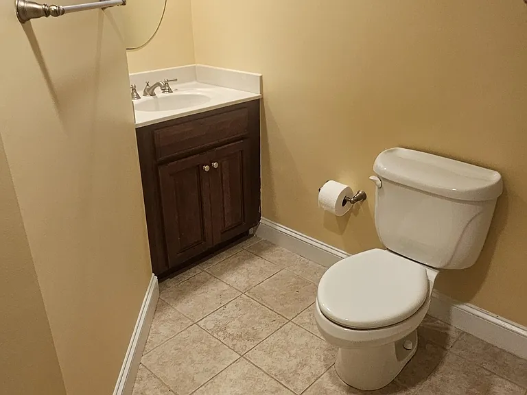 Full bathroom