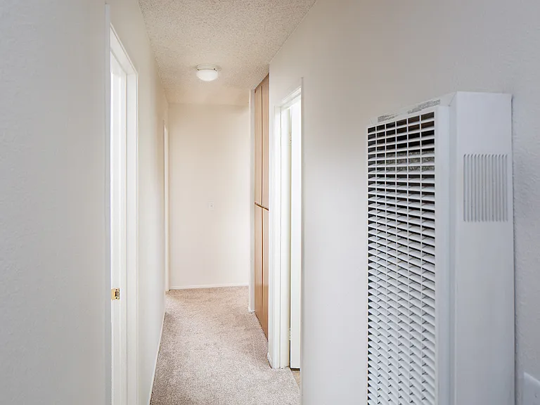 Canyon Run Apartments — Photo 11