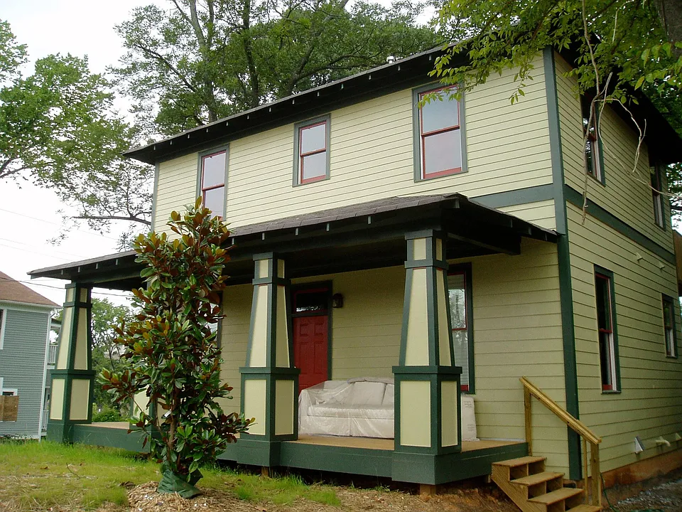 Huge Shared Porch