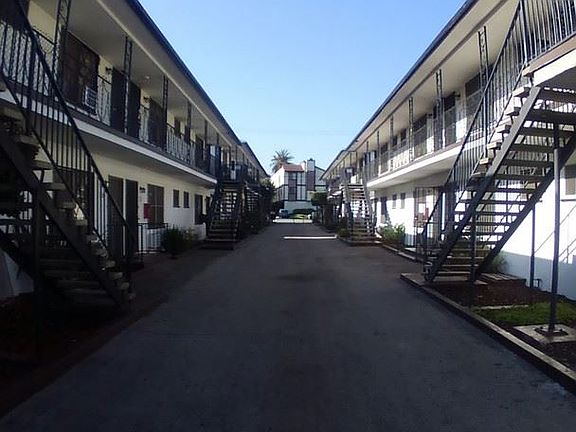 2nd image of 406 E Palmer Ave APT 5