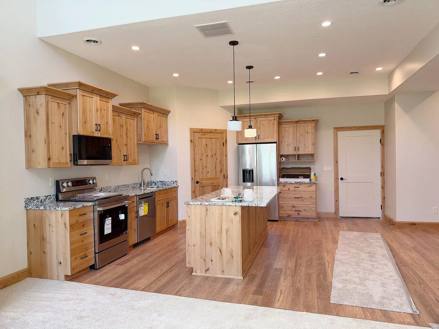 Brand-New Townhome in a Beautiful 55+ Community Rexburg, Idaho! — Photo 4