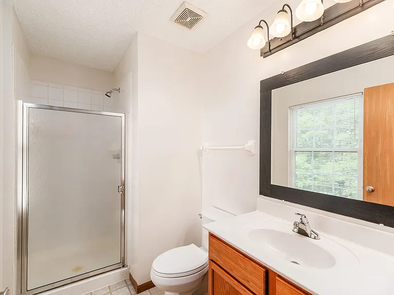 6201 Norway Glen Ave — Photo 26
