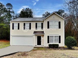 456 Crested View Dr, Loganville, GA 30052